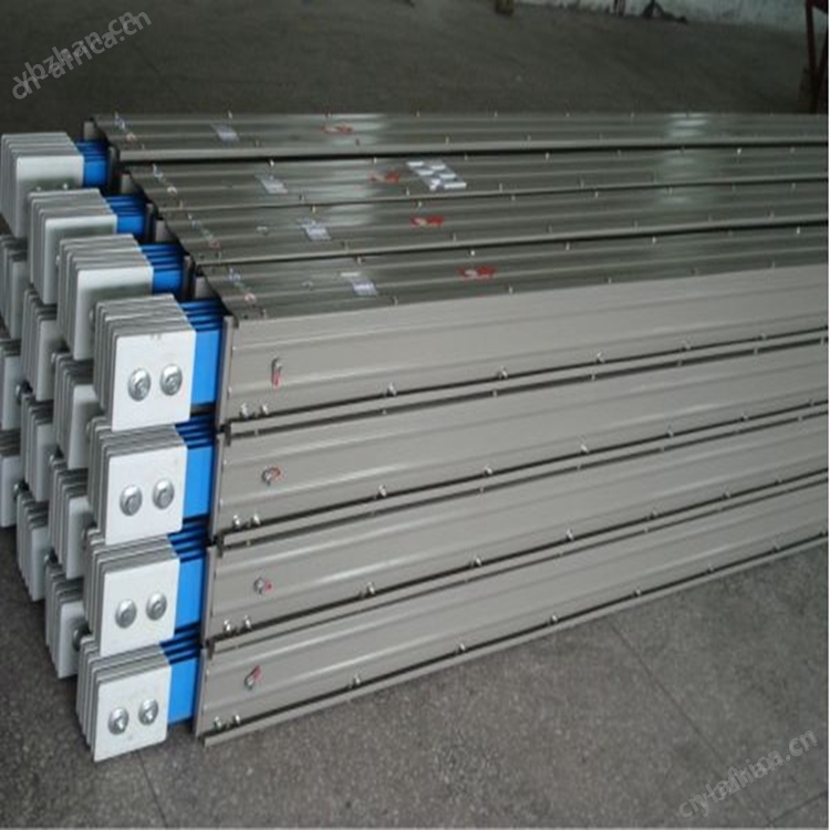 638670838357680257474.jpg 高低压三相四线封闭式母线槽