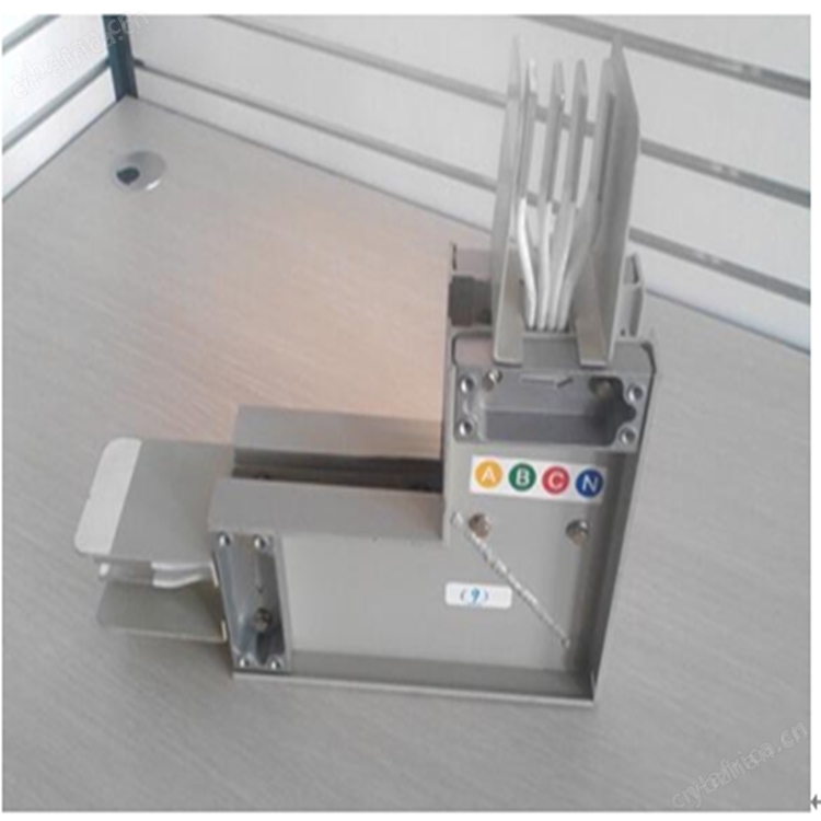 2000A/4P插接式母线槽